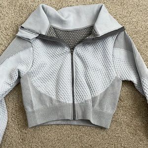 Cropped Long Sleeve Workout Top/Jacket